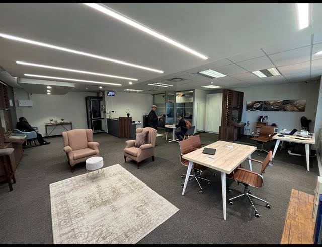 93M² OFFICE TO LET IN CAPE TOWN CITY CENTRE
